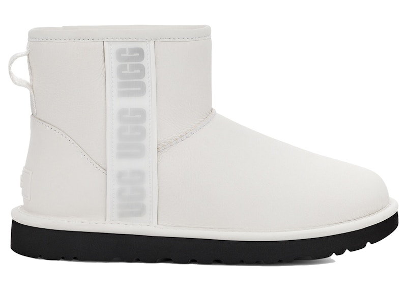 UGG Classic Mini Side Logo Boot Ultra Matte Wit