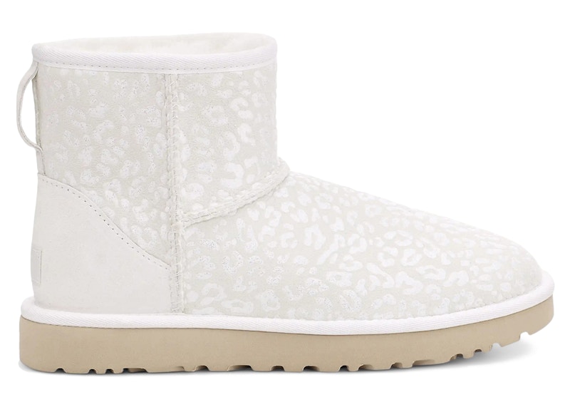 UGG Classic Mini Snow Leopard Boot Wit