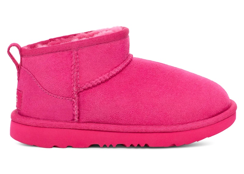 UGG Classic Ultra Mini Boot Berry