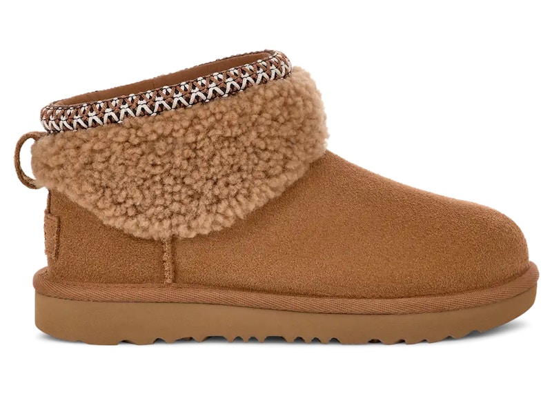 UGG Classic Ultra Mini Maxi Curly Boot Chestnut
