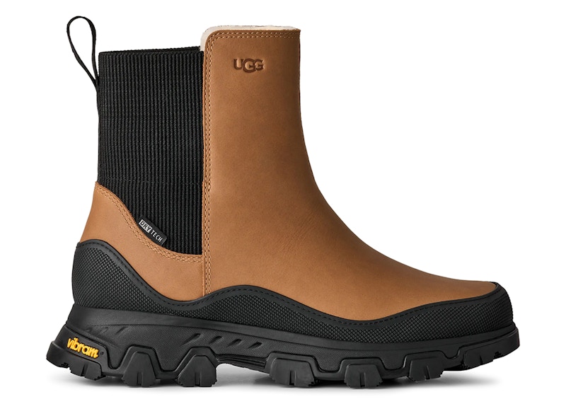 UGG MetroTrek Chelsea Boot Chestnut