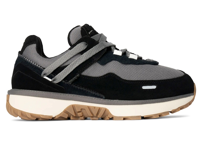 UGG RetroFi Low Zwart