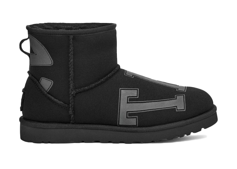UGG x Telfar Fleece Mini Zwart