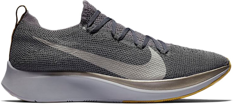Nike Zoom Fly Flyknit Dark Zwart