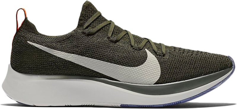 Nike Zoom Fly Flyknit Sequoia Olijf