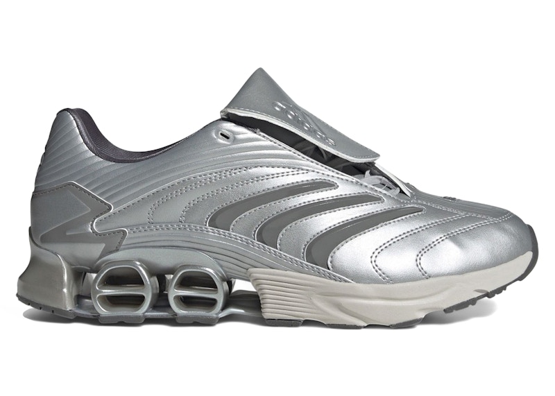 adidas Predator Megaride Metallic Zilver