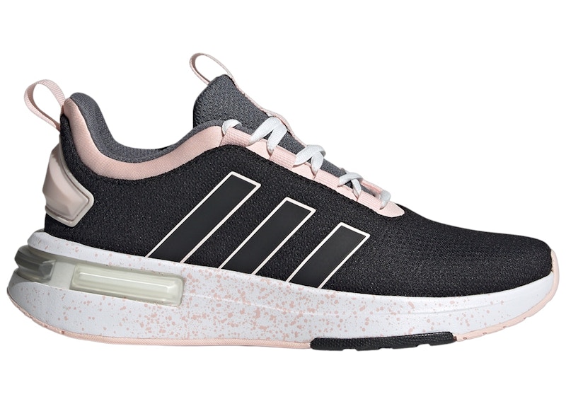 adidas Racer TR23 Core Sandy Zwart