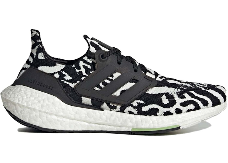 adidas Ultra Boost 22 Zebra Zwart
