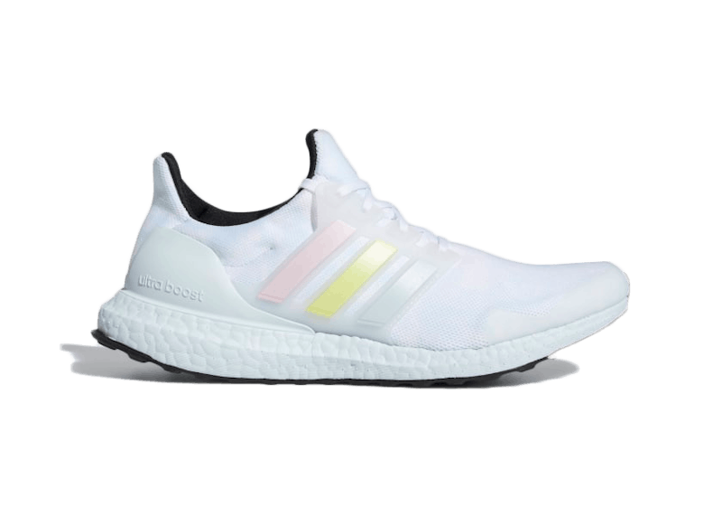 adidas Ultra Boost Sky Tint Geel