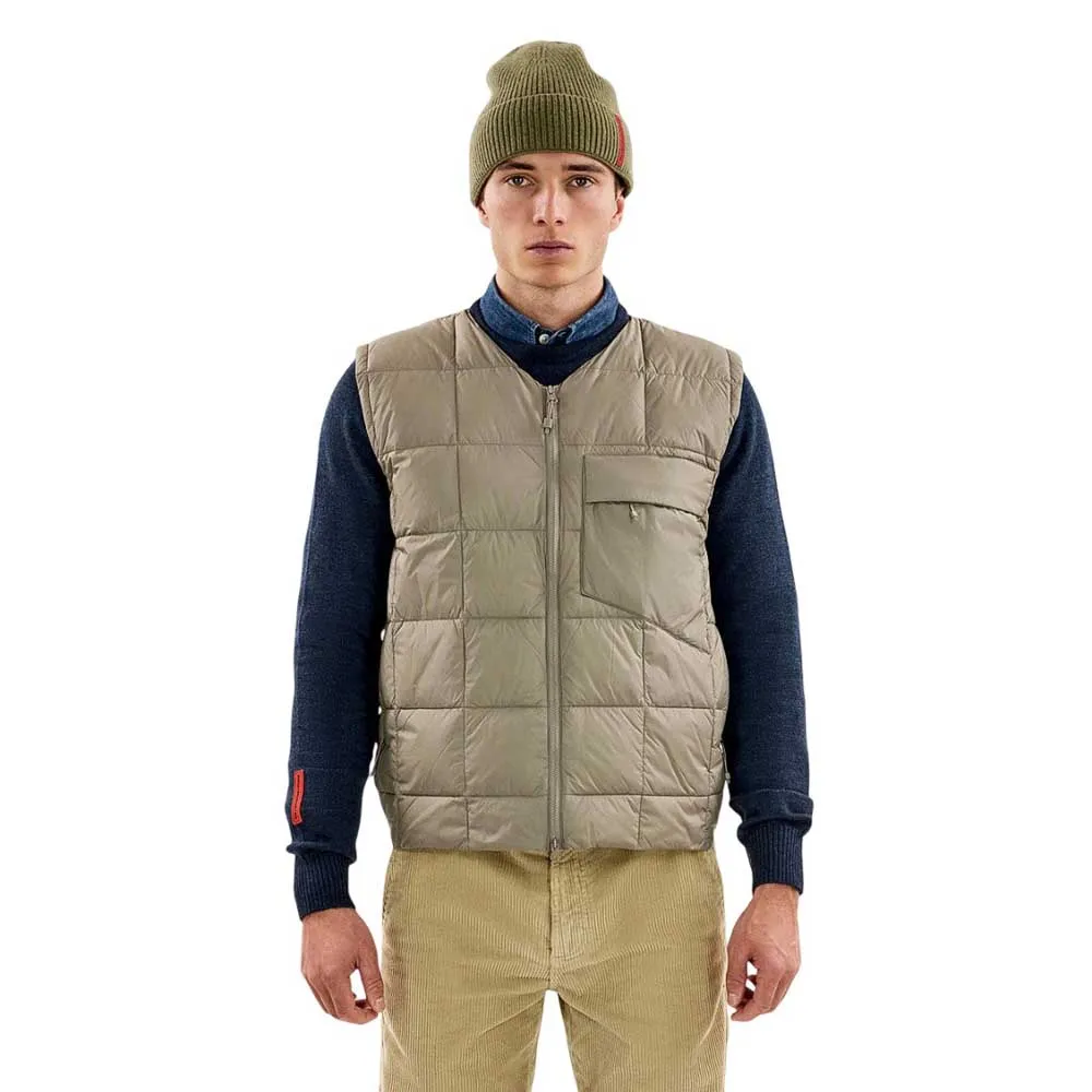 The Mountain Studio Ultralight Down Vest Brindle