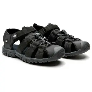 Izas Sardas Sandalen Zwart