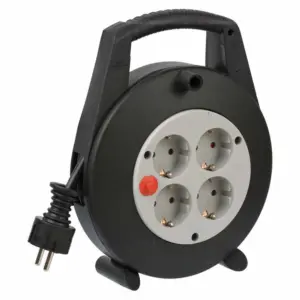 Brennenstuhl 1092200 4 Outlets With Circuit Breaker 5 M Kabelhaspel Zwart