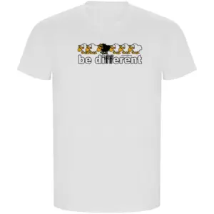 Kruskis Be Different Trek Eco T-shirt Met Korte Mouwen Wit