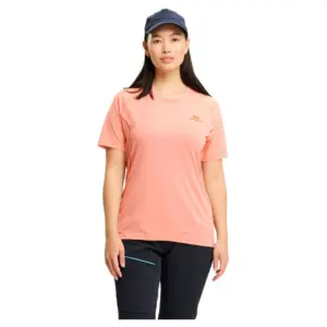 Elevenate Skyward T-shirt Met Korte Mouwen Strawberry
