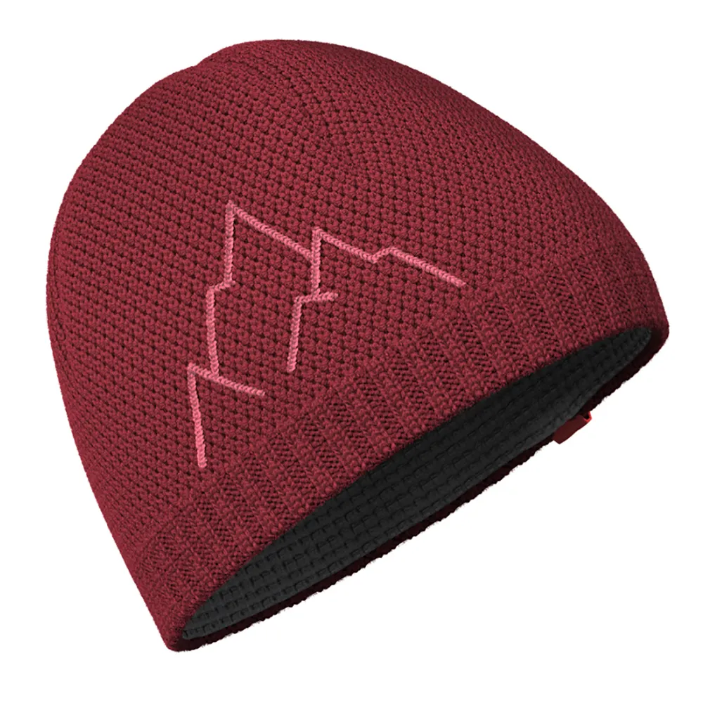 Hannah Brita Muts Garnet