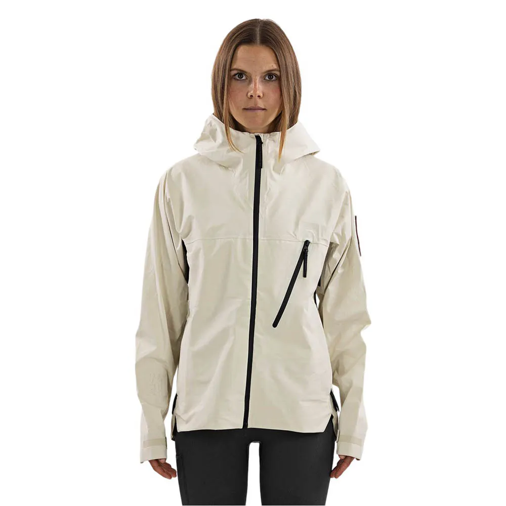 The Mountain Studio Alp 3 Light Shell Jas Almond Milk