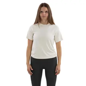 The Mountain Studio Tech T-shirt Met Korte Mouwen Almond Milk