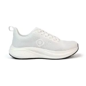 Izas Nantes Wandelschoenen Wit