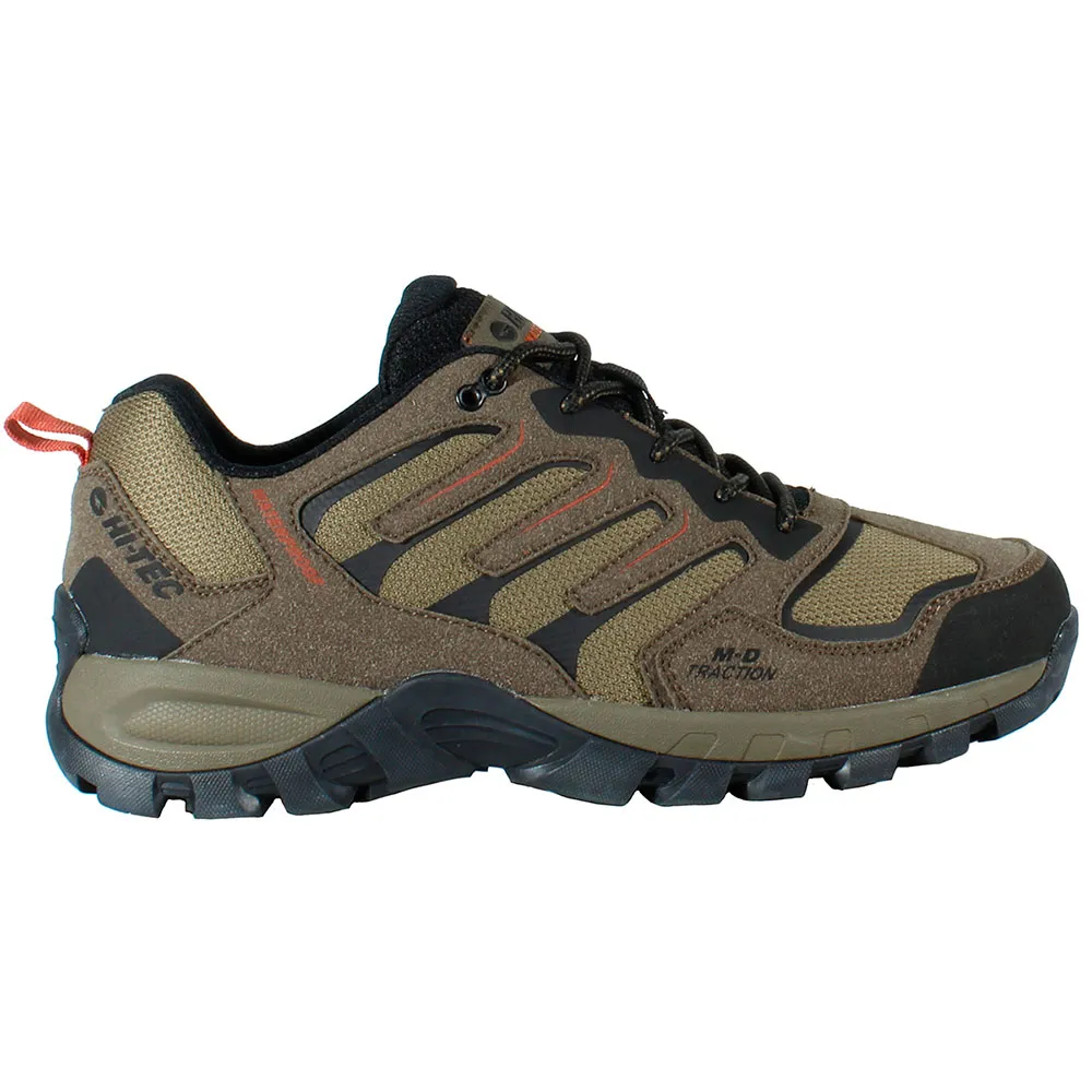 Hi-tec Cervus Low Wandelschoenen Bruin