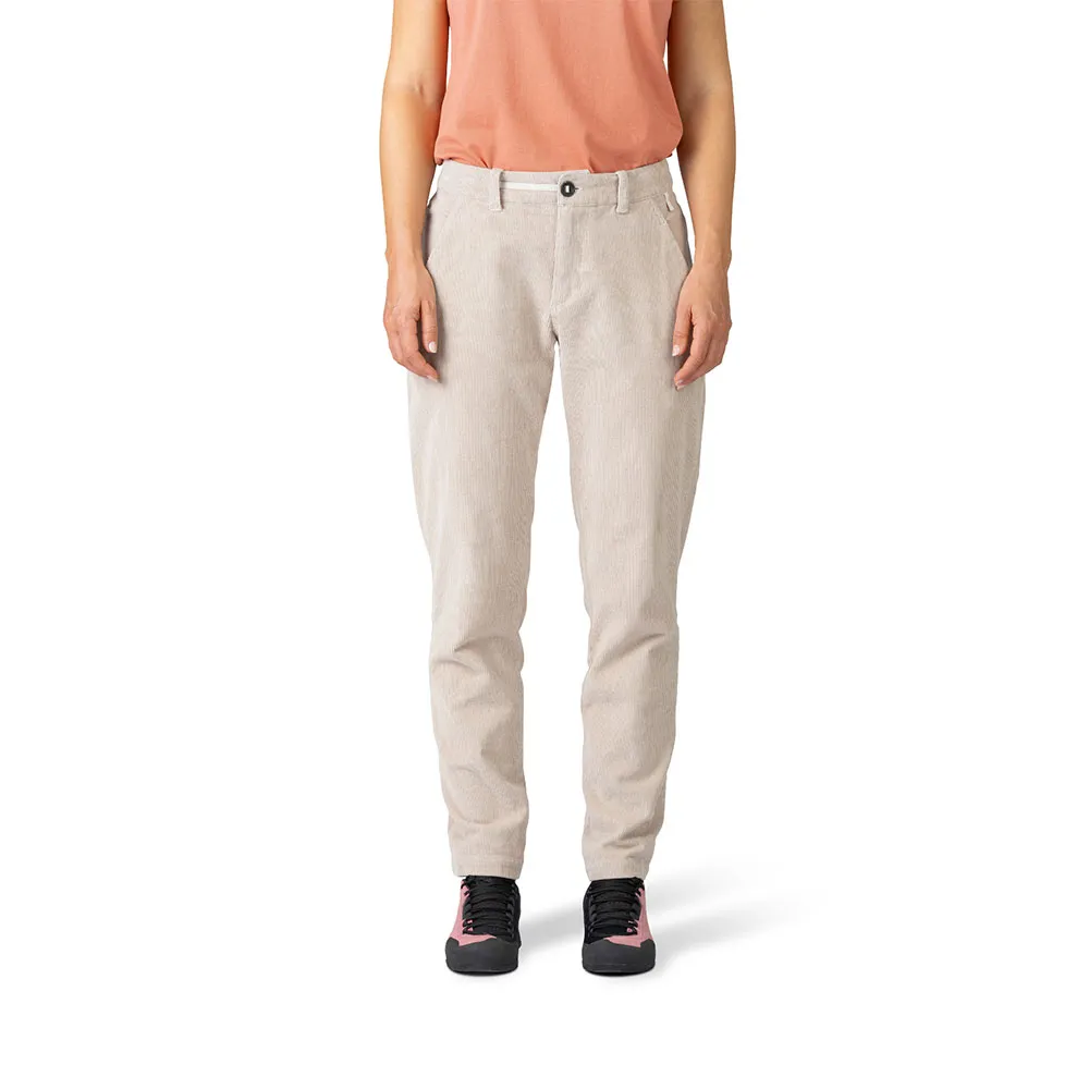 Hannah April Broek French Oak