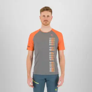 Karpos Moved Evo T-shirt Met Korte Mouwen Oranje