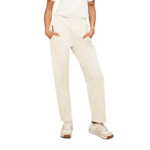 The Mountain Studio Comfort Broek Almond Milk