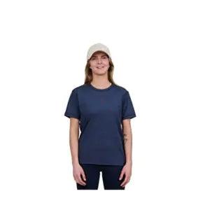 The Mountain Studio Comfort T-shirt Met Korte Mouwen Sky Captain