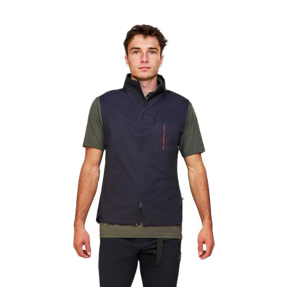 The Mountain Studio Pertex Light Windbreaker Vest Sky Captain