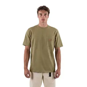 The Mountain Studio Pocket T-shirt Met Korte Mouwen Boa