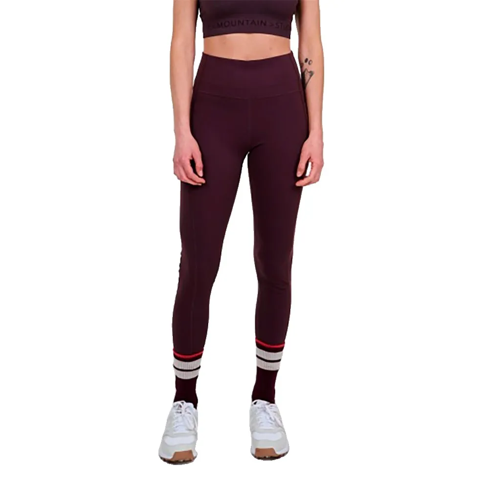 The Mountain Studio Tech Compression Leggings Fudge