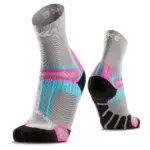 Grijs