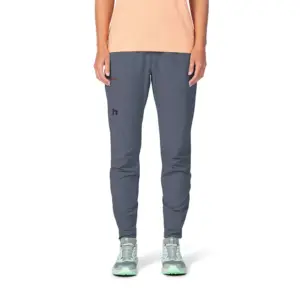 Hannah Tagi Broek Grisaille