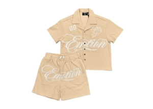 Mixed Emotion Signature Short Set Creme