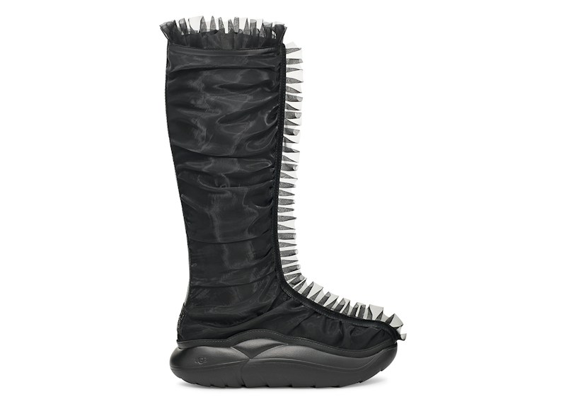 UGG Ruffle Boot Tall Collina Strada Zwart